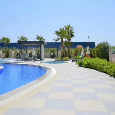 Eden Valley 34, Modern 1 Bedroom With Pool In Oba,